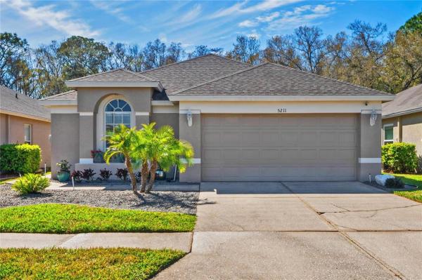 LEXINGTON OAKS VILLAGE 25 26