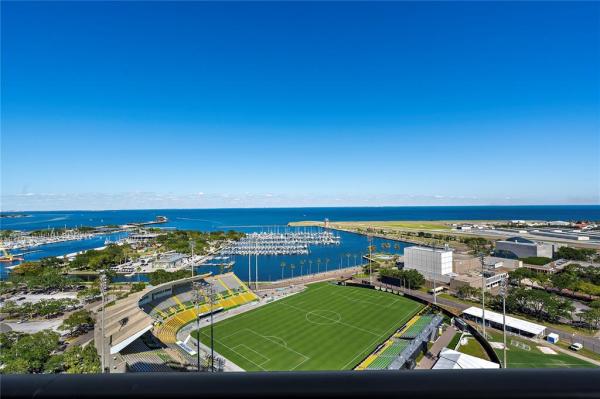 SALTAIRE ST PETERSBURG