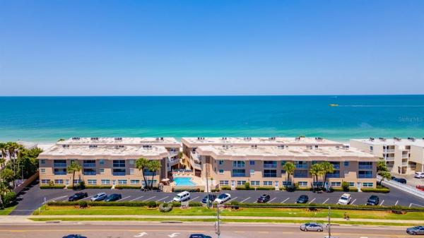 GULF BELLEAIR BEACH CONDO