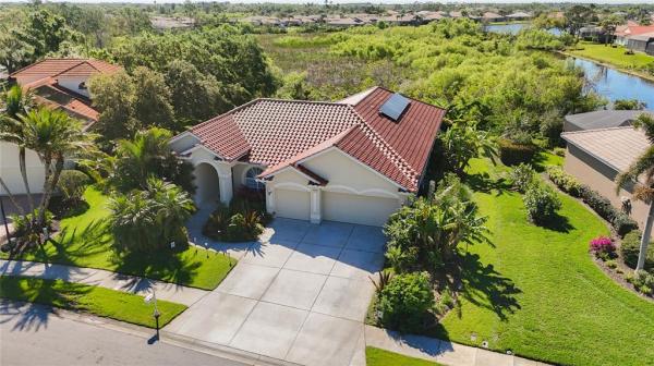 HERITAGE OAKS GOLF & COUNTRY CLUB