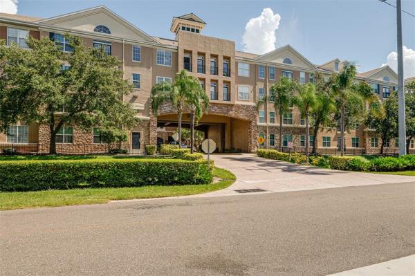 VILLA SONOMA AT INTERNATIONAL