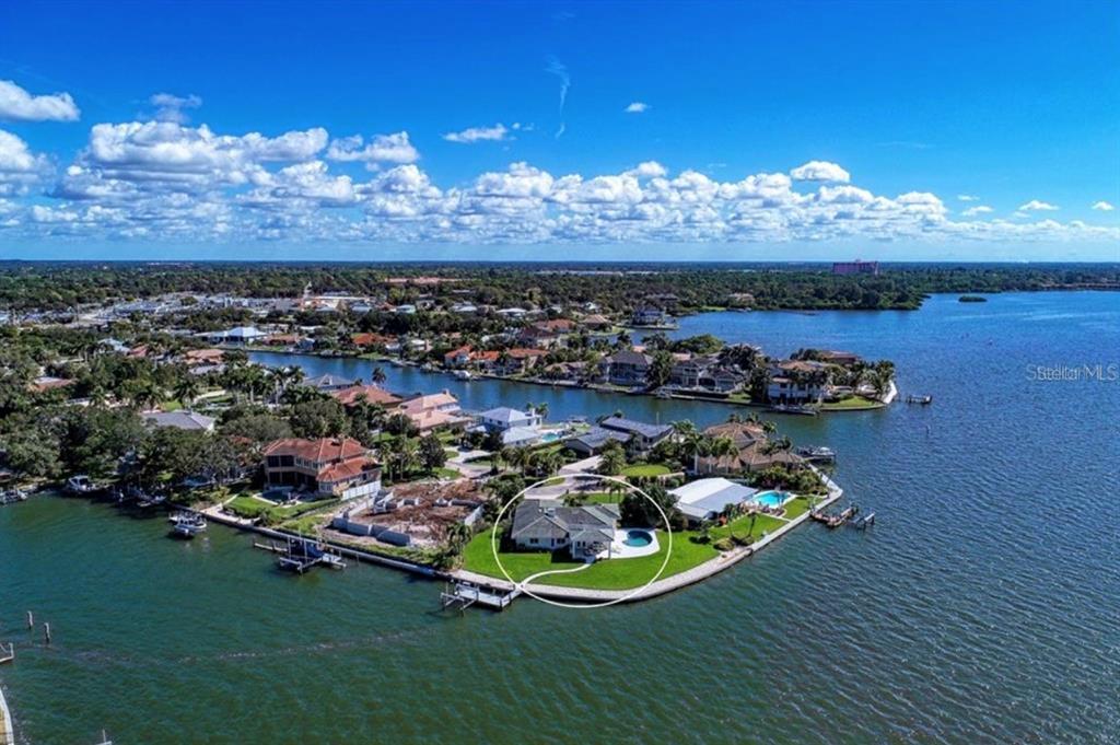 SOUTHPOINTE SHORES - фото