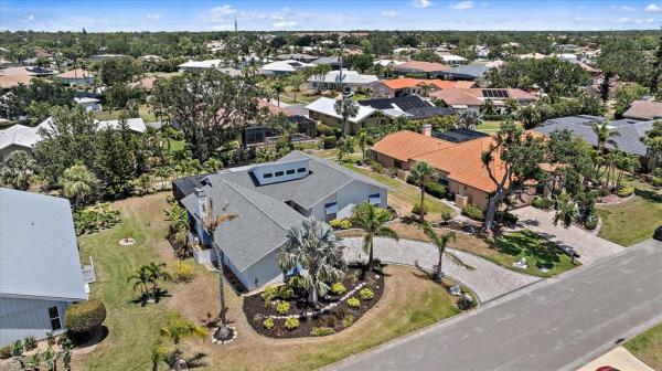 SOUTHBAY YACHT & RACQUET CLUB