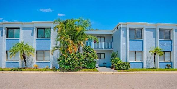 GARDEN WALK CONDO PH I