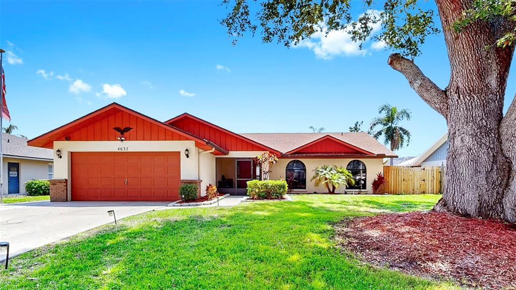 MANATEE OAKS II B - фото