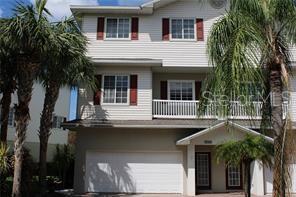 RIVERBAY TWNHMS PH THREE - фото