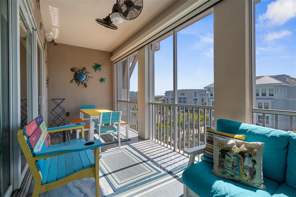 MARINA WALK ON ONE PARTICULAR HARBOUR 2 - фото