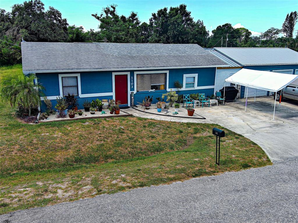 VENICE BY-WAY - фото