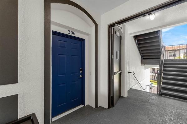 ISLES/CAY COMMONS PH 1