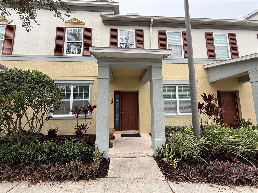 LAKESIDE VILLAS - фото