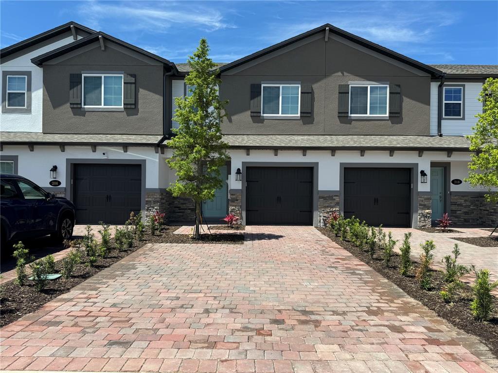 TOWNS AT LAKE MONROE COMMONS - фото