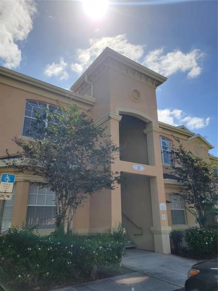 TERRACE RDG/TOWN CENTER EAST