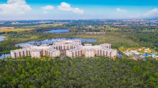 GROVE RESIDENCE & SPA HOTEL CONDO 3