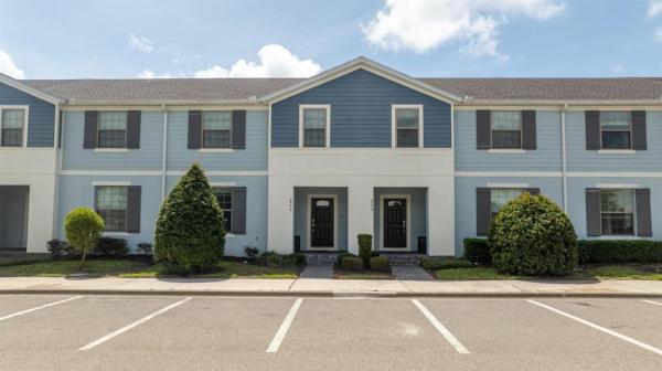 WINDSOR AT WESTSIDE PH 3