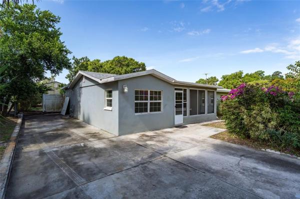 LANCASTER SHORES SUB