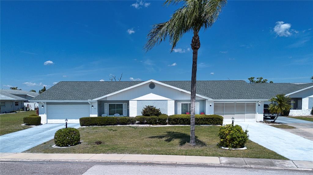 WESTWOOD GREENS A CONDO - фото