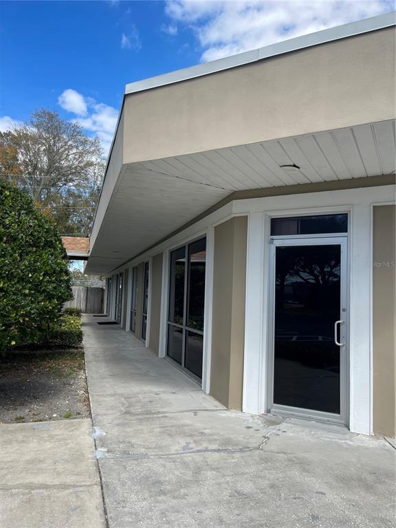 PINELLAS GROVES - фото