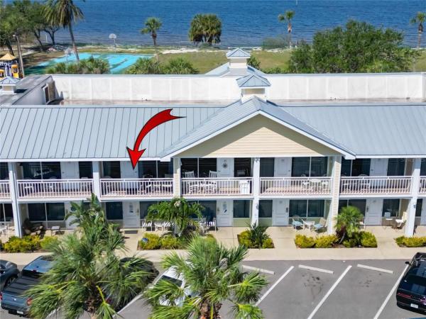 ISLAND RESORT AT MARINERS CLUB