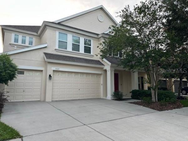 MANORS AT FOREST GLEN