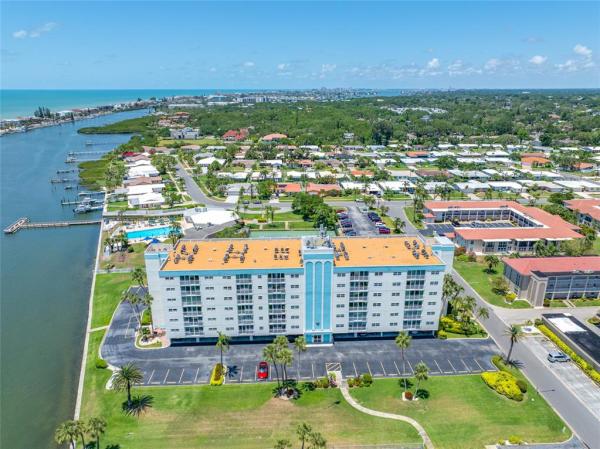 IMPERIAL POINT CONDO