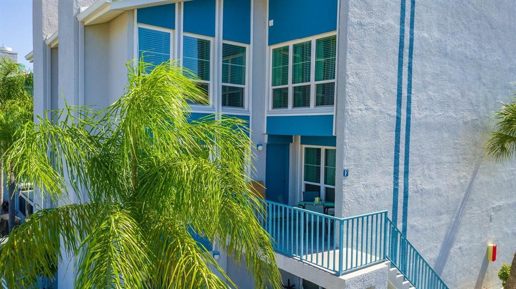 MADEIRA BEACH YACHT CLUB CONDO - фото