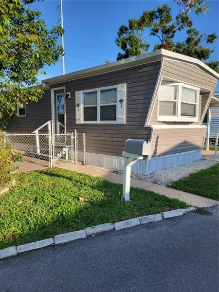 HOLIDAY VILLAGE CO-OP M/H UNREC