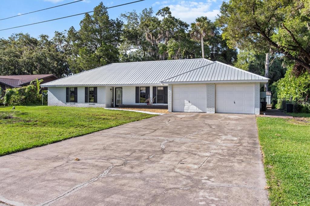 PALM POINT - фото