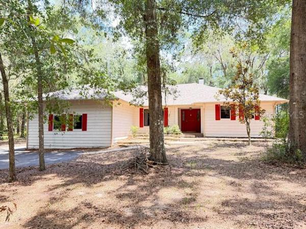 FLORAL ACRES UNREC SUB