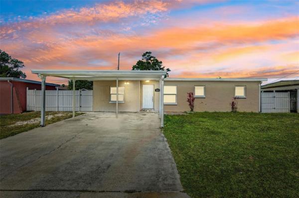 PINE CREST MANOR UNIT 1