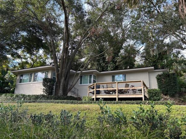 EUSTIS LAKEVIEW COURT