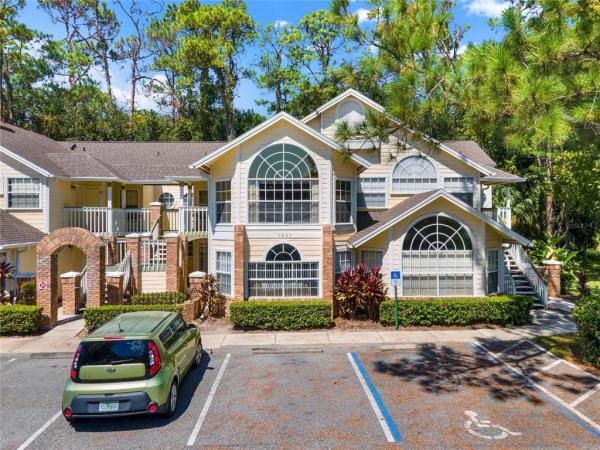 VILLAS AT LAGUNA BAY CONDO