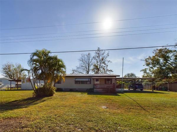 TREASURE ISLAND UN 06