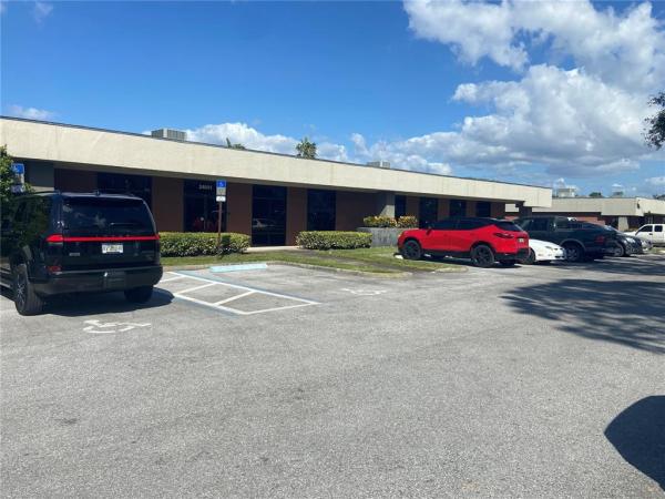 PARKSIDE OFFICE PARK LAND CONDO