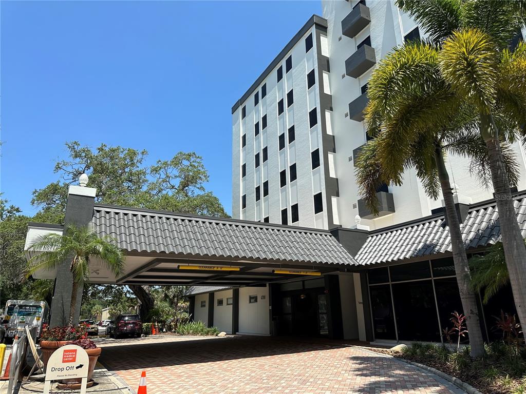 HABANA MEDICAL CENTER - фото