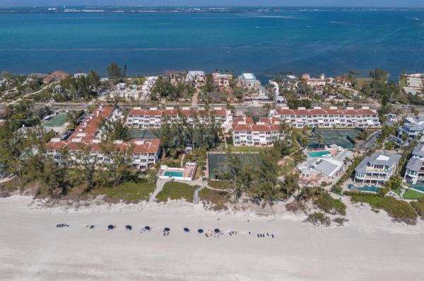 CLUB LONGBOAT BEACH & TENNIS