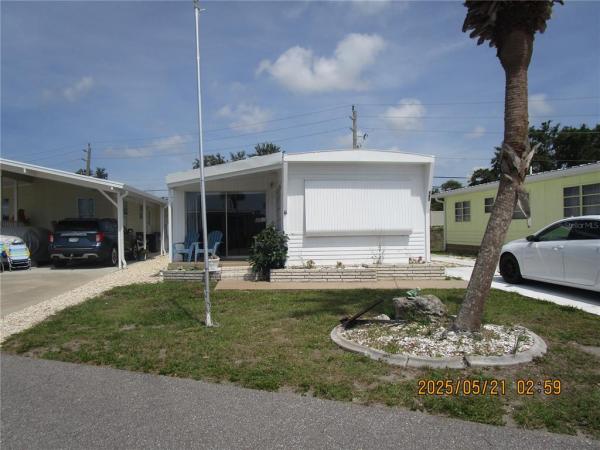 COUNTRY CLUB ESTATES