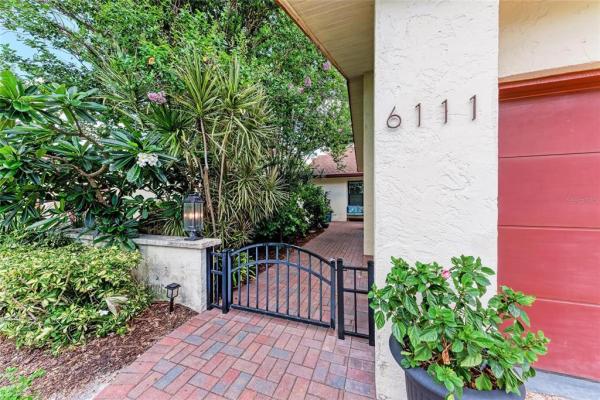 RACQUET CLUB VILLAS AMD