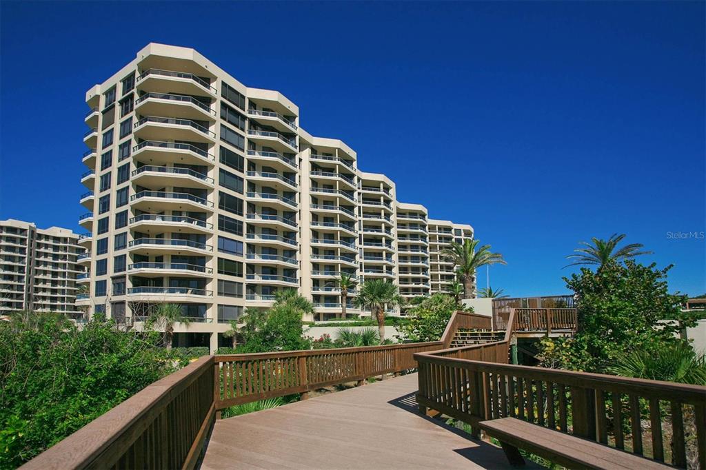 PROMENADE - фото