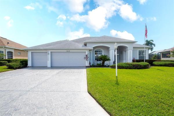 ANCIENT OAKS UNIT ONE