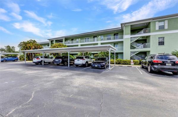 LAKE VIEW CONDO AT HERITAGE