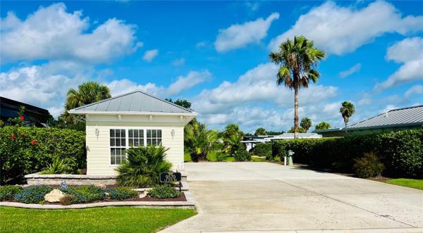 FLORIDA GRANDE MOTOR COACH RESIDENCE