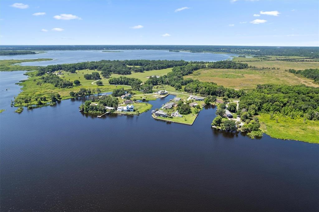 ORANGE LAKE SHORES - фото