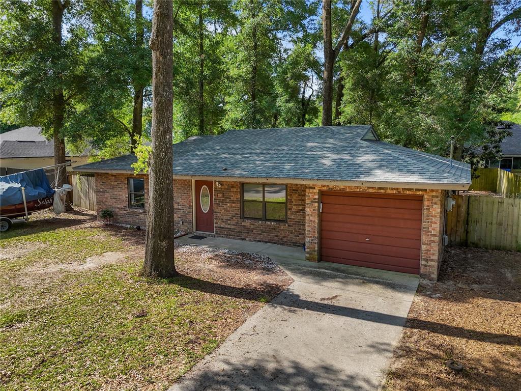 GONDOLA GARDENS H S - фото