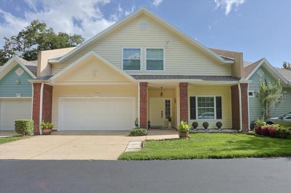 WILLIAMSBURG AT MEADOWBROOK