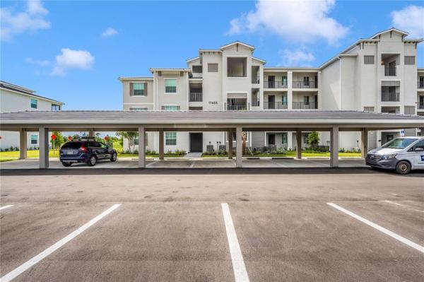 WELLEN PARK GOLF & COUNTRY CLUB