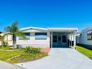 COUNTRY CLUB ESTATES