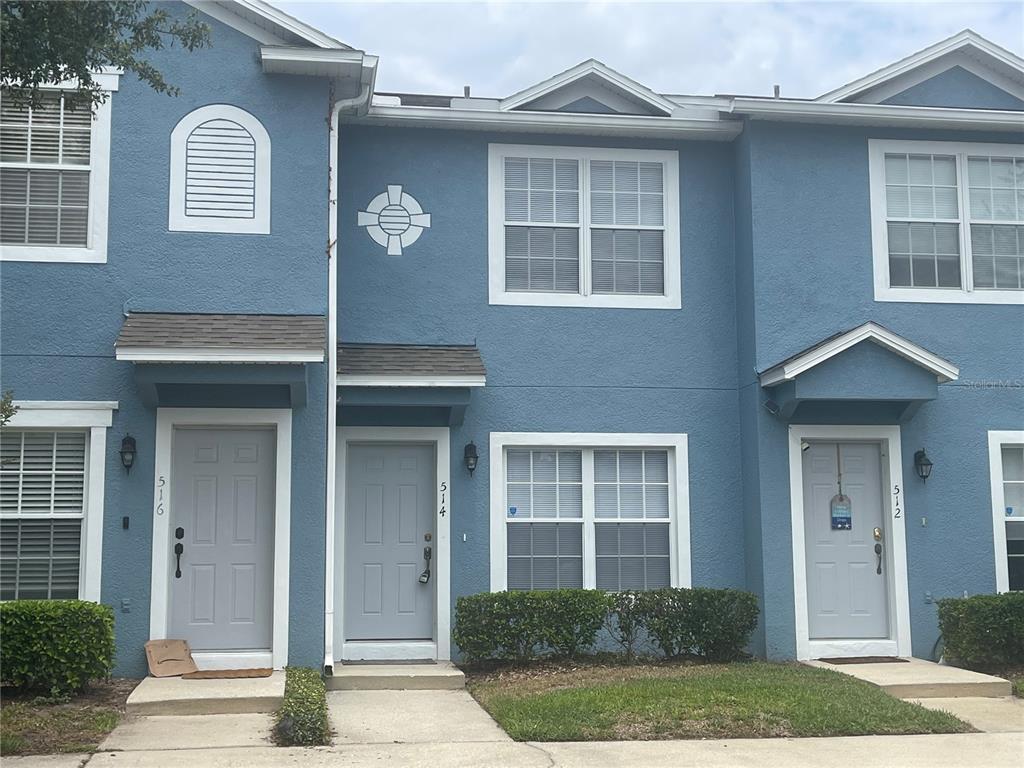 PLACID LAKE TWNHMS - фото