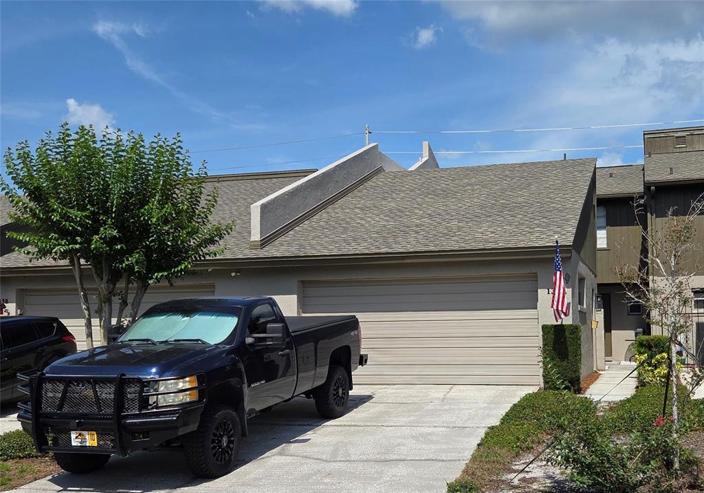 LAKE OF THE WOODS SEC 01 TWNHS - фото