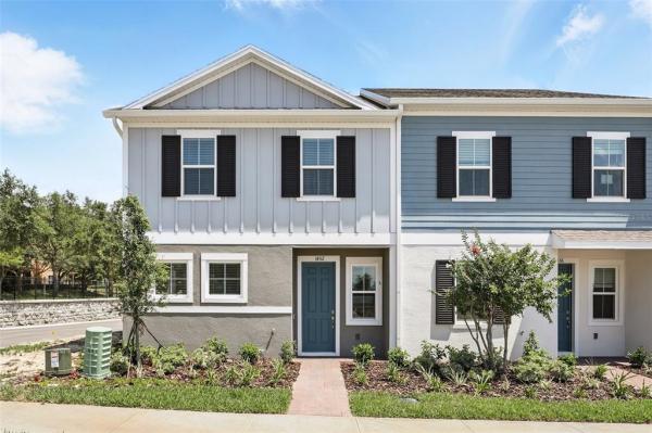 RESIDENCES AT EMERSON PARK 114/40 LOT 31