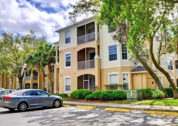 HORIZONS/STONERIDGE PLACE PH 03